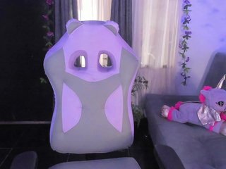 Erotikus videocsevegés DannielaFerrer