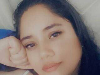 Erotikus videocsevegés dannylaardiente