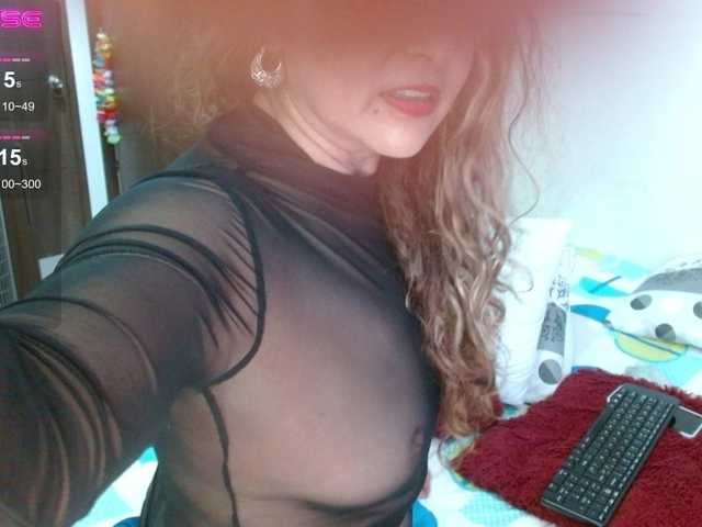 Fényképek DannyXXXmom Hola chicos me gustan los hombres divertidos y con buen sentido del humor, donde pueda conectar y poder pasar un momento espectacular juntos.. sin tantas preguntas y mas accionHello guys, I like funny men with a good sense of humor,