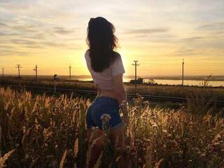 Erotikus videocsevegés DaphneMoss