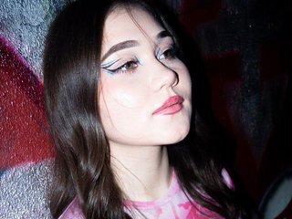 Erotikus videocsevegés DarianaGrey