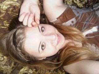 Erotikus videocsevegés dariass