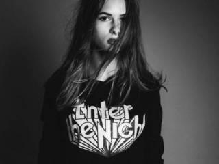 A profil fényképe darinali