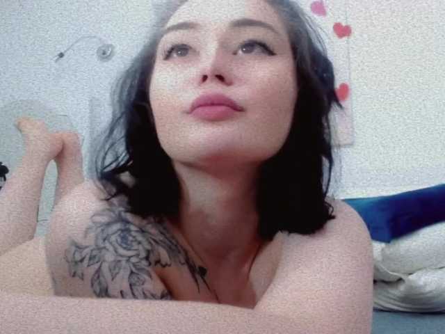 Fényképek DarkDanika Hey there sweetys! WelCUM to my broadcast! I hope you will enjoy it so much! Let's have some fun!