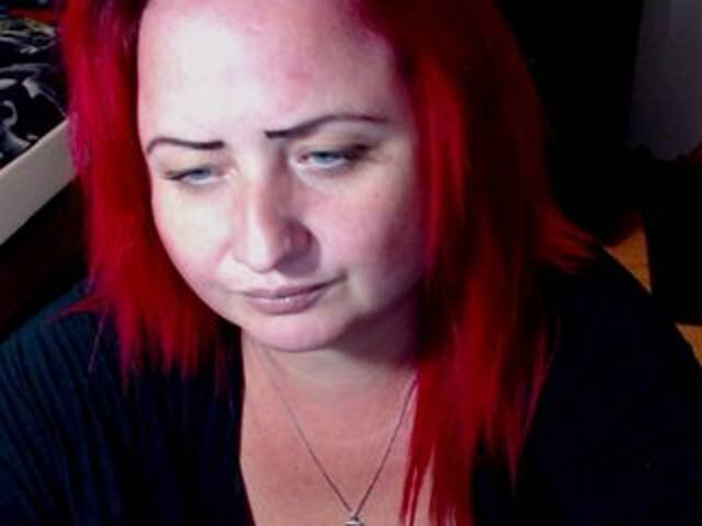 Sugárzási képernyőképek KinkyDomina