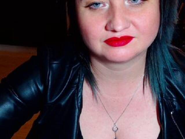 Sugárzási képernyőképek KinkyDomina