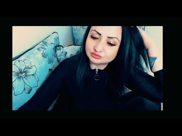 Sugárzási képernyőképek KinkyDomina