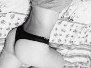 Erotikus videocsevegés dasha0077