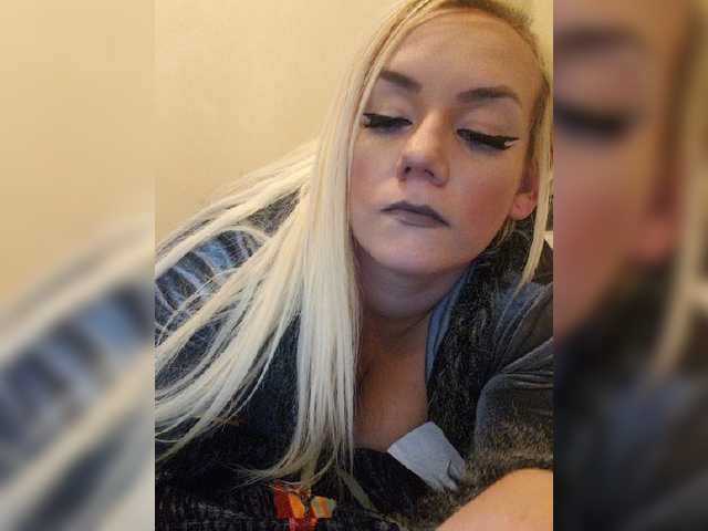 Sugárzási képernyőképek DaughtersPlay
