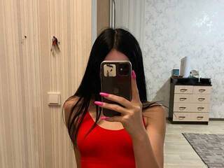 Erotikus videocsevegés Dawnbreaker-