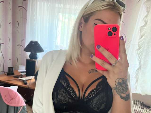 A profil fényképe -Domina_live-