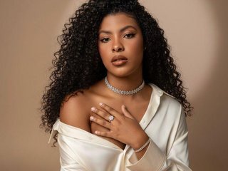 Erotikus videocsevegés Dayanacarson