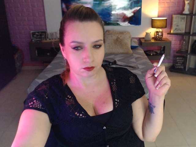 Fényképek deboraqueeen I am your mistress and you must fulfill my wishes, I am going to make you feel that you can never live without me