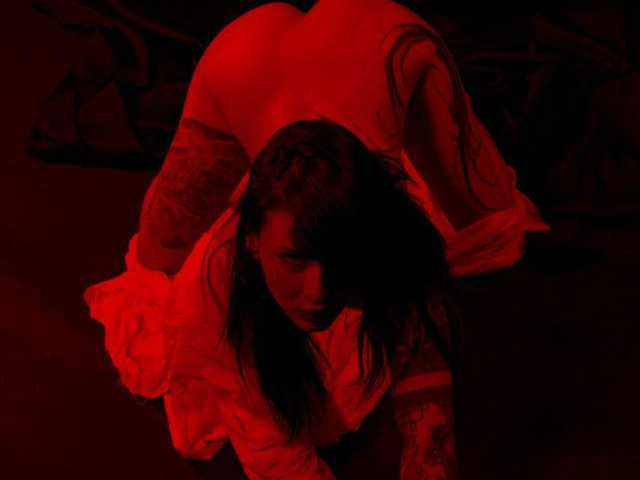 A profil fényképe DominatrixDemonia