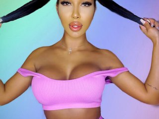 Erotikus videocsevegés Denise-Quinn