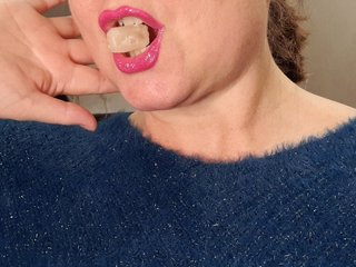 Erotikus videocsevegés Big_Ass_Milf