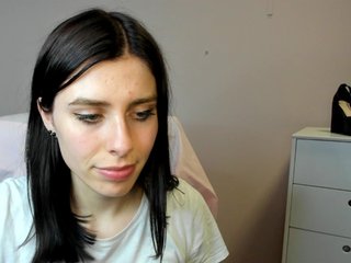 Erotikus videocsevegés desirePIA