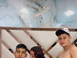 Erotikus videocsevegés DESTRUCTION-SEX