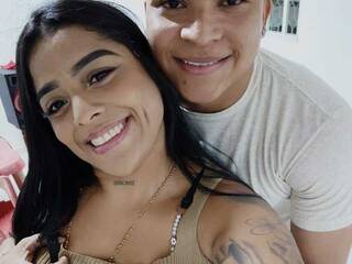 Erotikus videocsevegés Deus-cloe