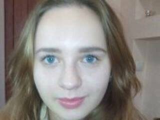 Erotikus videocsevegés devilina