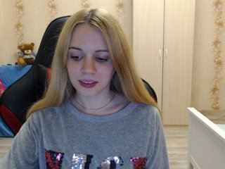 Fényképek Love_vikki Hello everyone, I am Victoria. Put Love :)) Add to friends / private messages-69. The most interesting fantasies in full private chat;) Let's go play? In the money box 10000 7926 Collected 2074 Left