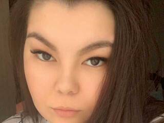 Erotikus videocsevegés Dina2929