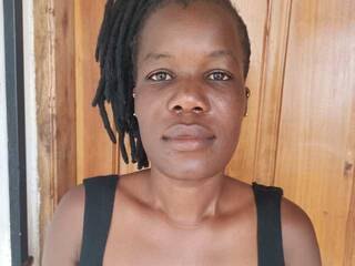 Erotikus videocsevegés Dizzylaughter