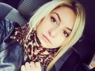 Erotikus videocsevegés djolis