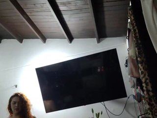 Erotikus videocsevegés Doctora-Danna