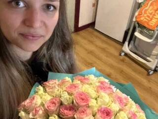 Erotikus videocsevegés Donna-Bell