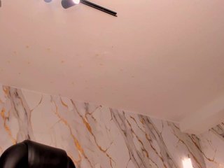 Erotikus videocsevegés DonnaStonne