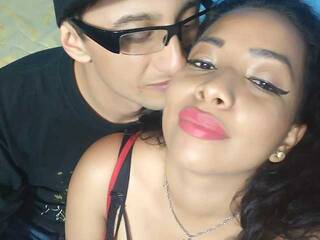 Erotikus videocsevegés DreamTeachFlame