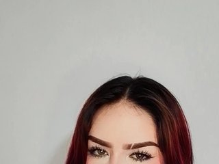 Erotikus videocsevegés Dulce-Zoe
