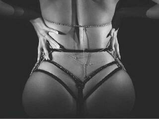 Erotikus videocsevegés DulceDeLeche3