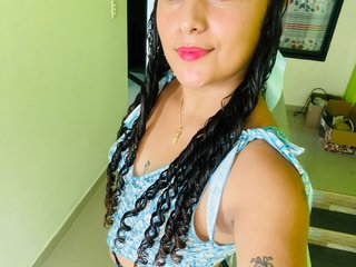 Erotikus videocsevegés Dulcemelissa777
