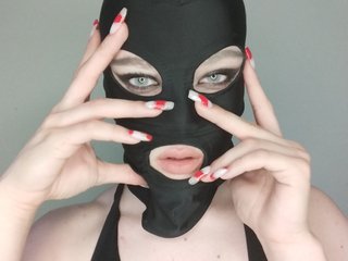 Erotikus videocsevegés EatFuckLove
