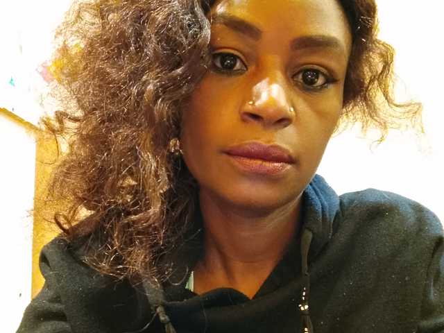 A profil fényképe EbonyAshanti