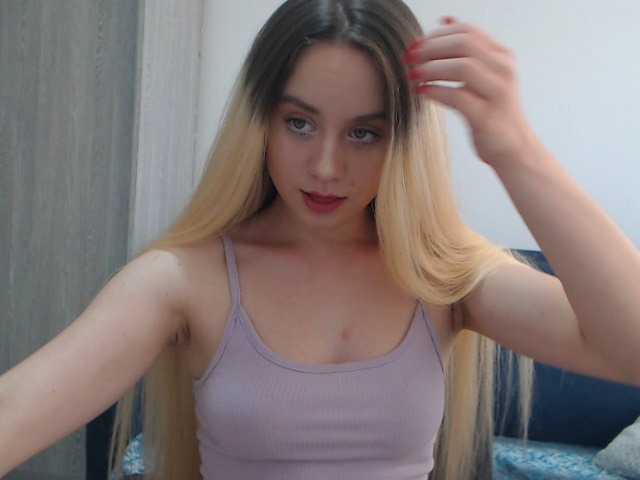 Fényképek Edelweiss2516 HI! I m new here, i m a talkative and friendly girl . Let s have some fun