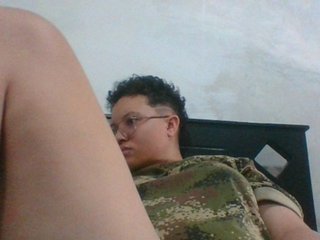 Erotikus videocsevegés EdenJupiters