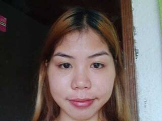 Erotikus videocsevegés Edna2023