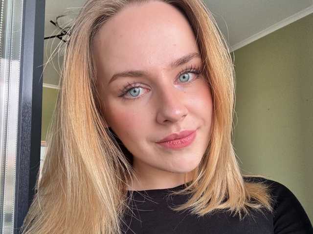 A profil fényképe elegantbabe