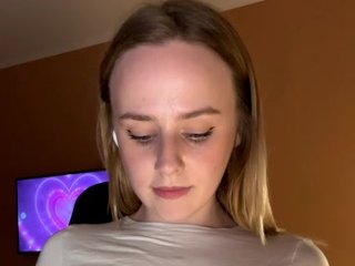 Erotikus videocsevegés elegantbabe