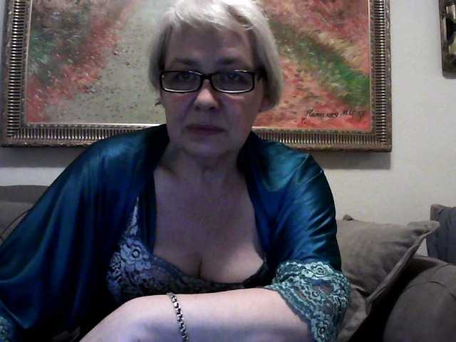 Sugárzási képernyőképek ElegantBlonda