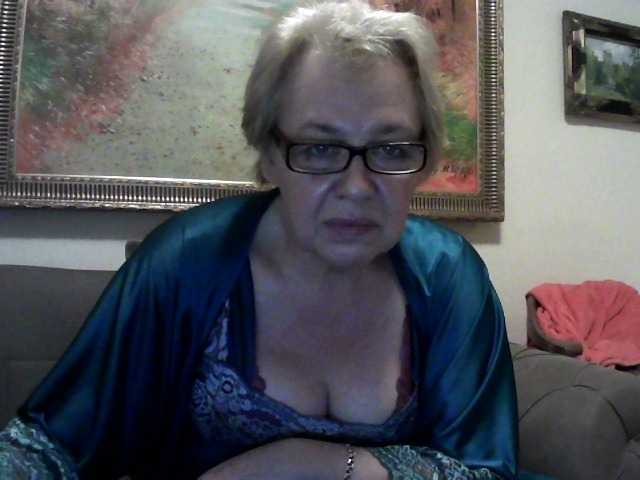 Sugárzási képernyőképek ElegantBlonda