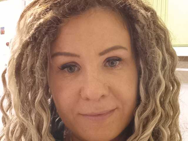 A profil fényképe ElegantLady77