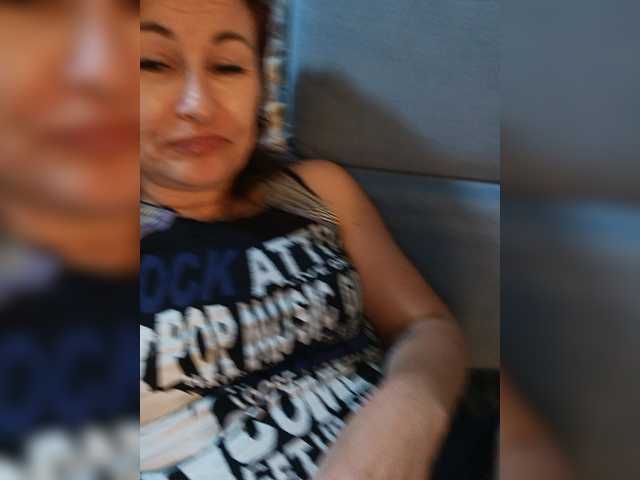 Sugárzási képernyőképek Ellie_