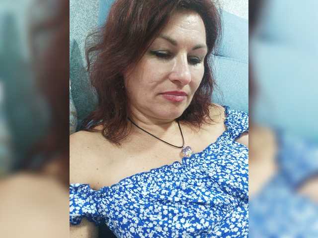 Sugárzási képernyőképek Ellie_