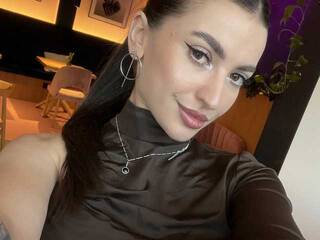 Erotikus videocsevegés ElenaPretty