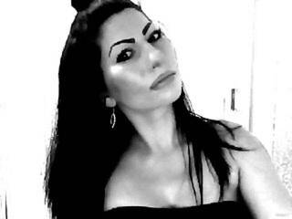 Erotikus videocsevegés elenka29