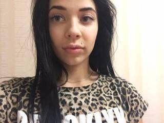 Erotikus videocsevegés elfenokk